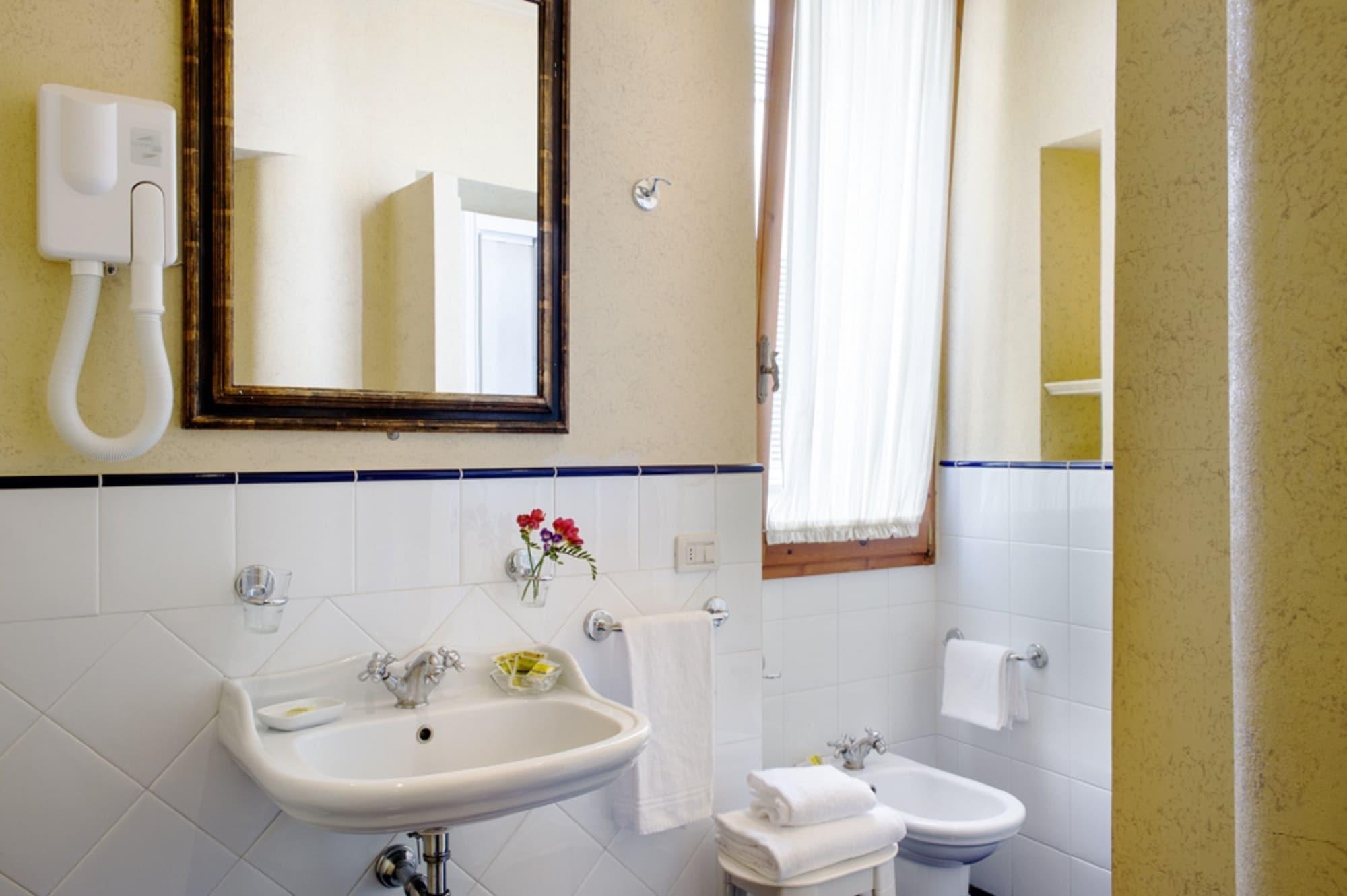 Residenza Castiglioni Acomodação com café da manhã Florença Exterior foto